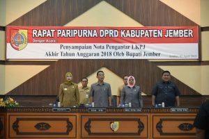 Penyampaian NOta Pengantar LKPJ Paripuran di DPRD April 2019 10