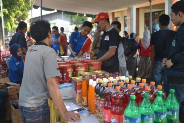 Pemkab Jember Gelar Pasar Murah 3 e1558011052734