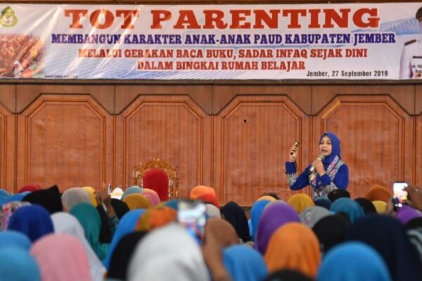 Bupati Faida TOT Parenting 15 1 e1569749508576